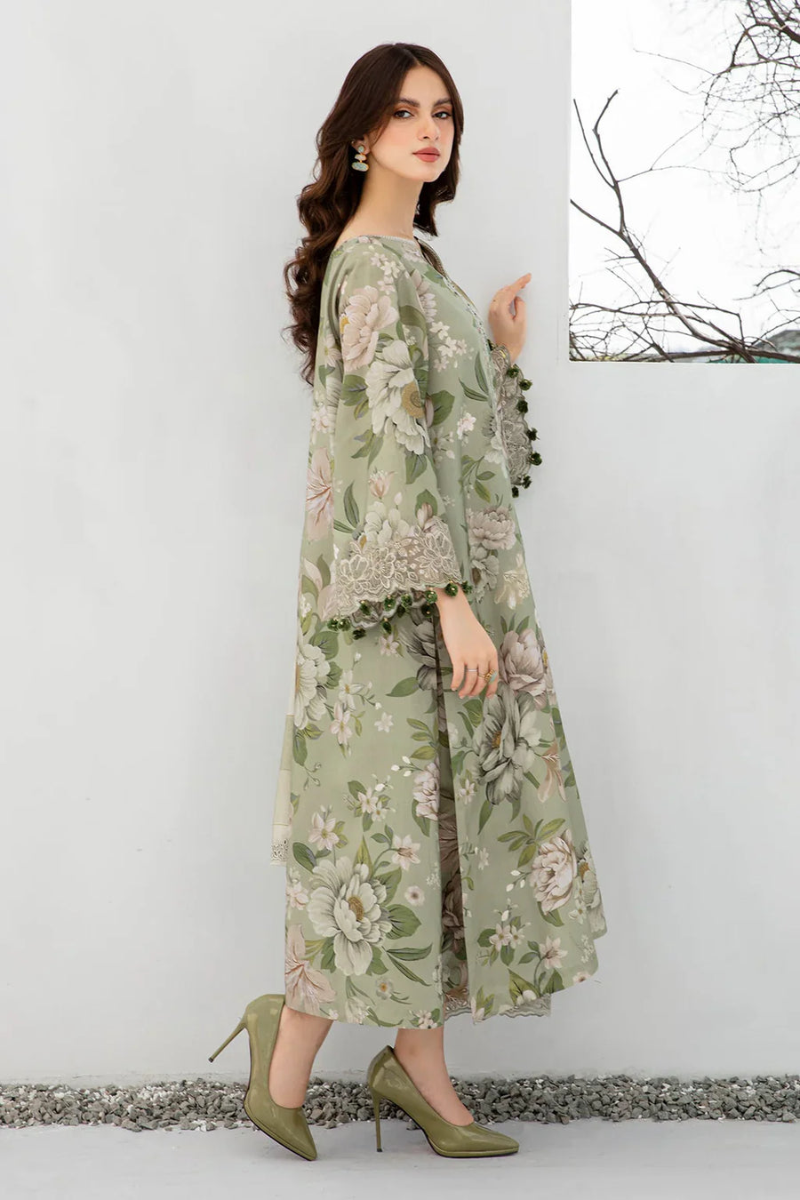 JAZMIN-3PC KHADDAR SHIRT WITH KHADDAR PRINT DUPATTA AND PRINT TROUSER-12559