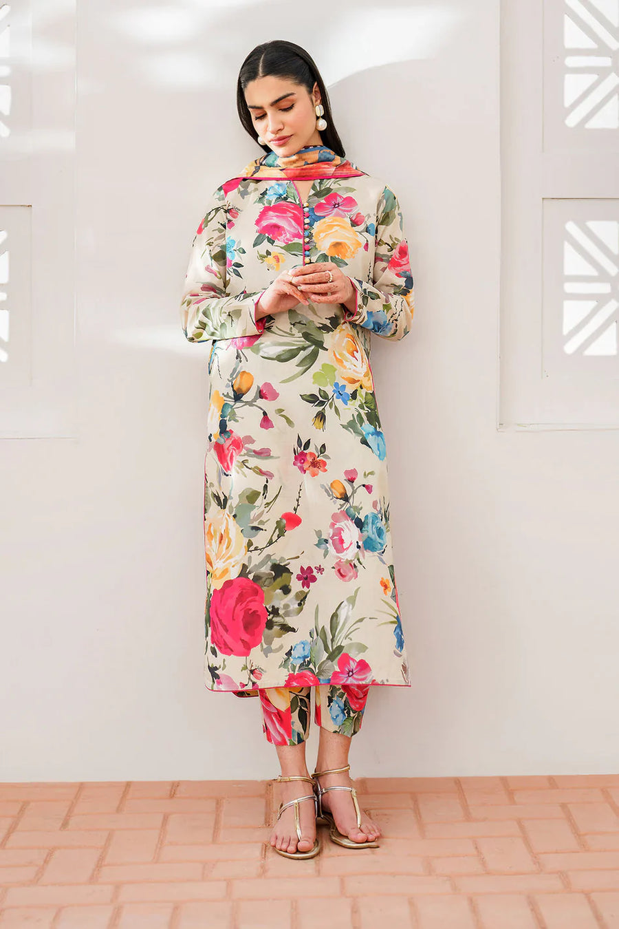 BAROUQE - 3PC UNSTITCHED KARANDI PRINTED SHIRT WITH KARANDI PRINTED DUPATTA AND TROUSER-12576 (Copy)KARANDI PRINTED SHIRT WITH KARANDI PRINTED DUPATTA AND TROUSER-12578