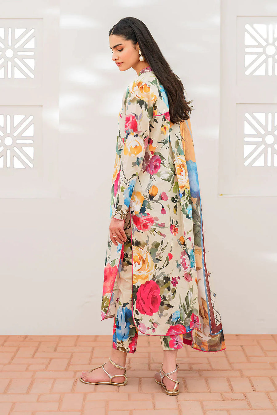 BAROUQE - 3PC UNSTITCHED KARANDI PRINTED SHIRT WITH KARANDI PRINTED DUPATTA AND TROUSER-12576 (Copy)KARANDI PRINTED SHIRT WITH KARANDI PRINTED DUPATTA AND TROUSER-12578