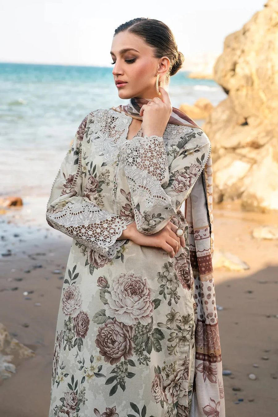 BAROUQE - 3PC USTITCHED KARANDI PRINTED SHIRT WITH KARANDI PRINTED DUPATTA AND TROUSER-12571