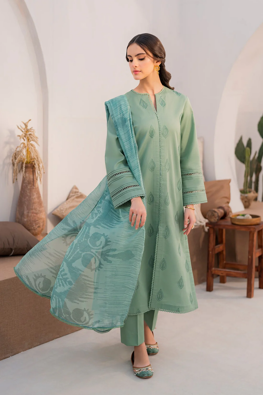 HANA- 3PC UNSTITCHED LAWN EMBROIDERED SHIRT WITH MONARK PRINT DUPATTA AND TROUSER-2867
