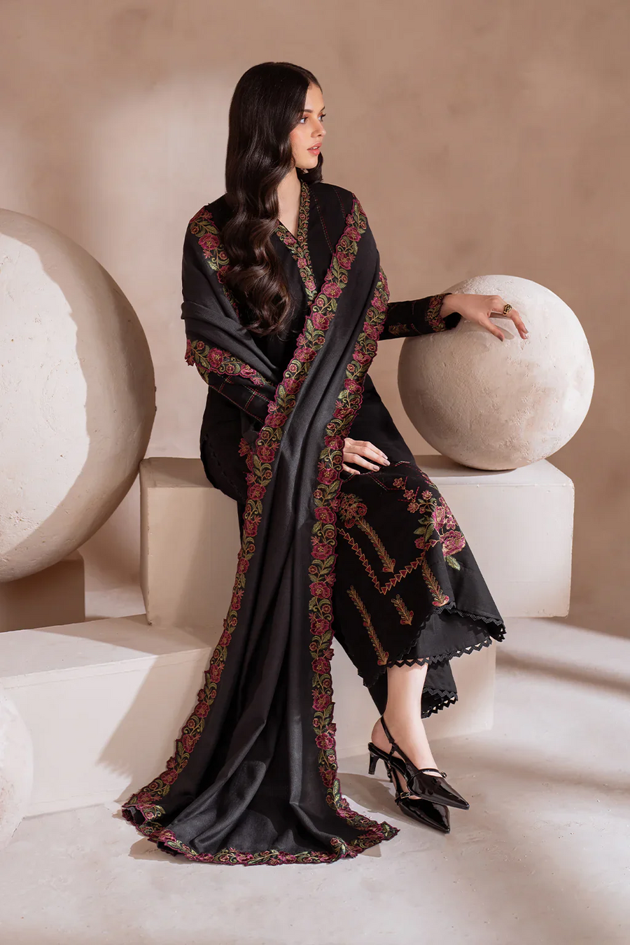 IZNIK 3PC DHANAK EMBROIDERED SHIRT WITH CHIFFON EMBROIDERED SHAWL & TROUSER-BIC - 4134