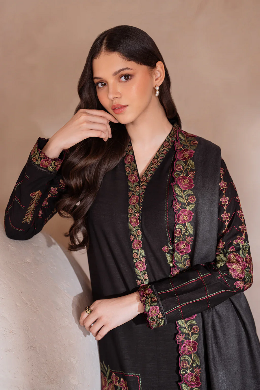 IZNIK 3PC DHANAK EMBROIDERED SHIRT WITH CHIFFON EMBROIDERED SHAWL & TROUSER-BIC - 4134