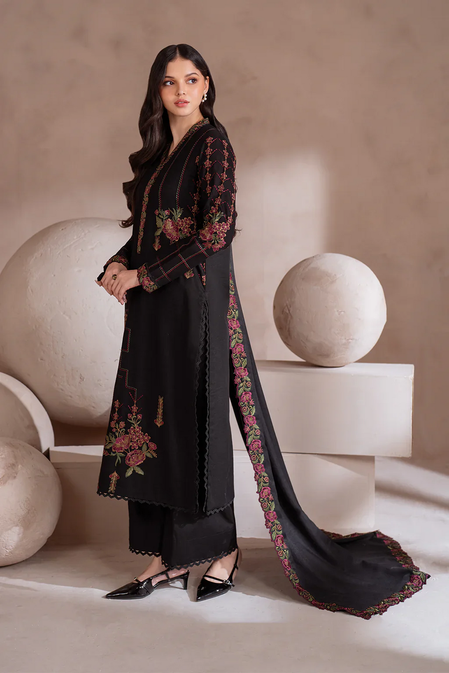 IZNIK 3PC DHANAK EMBROIDERED SHIRT WITH CHIFFON EMBROIDERED SHAWL & TROUSER-BIC - 4134