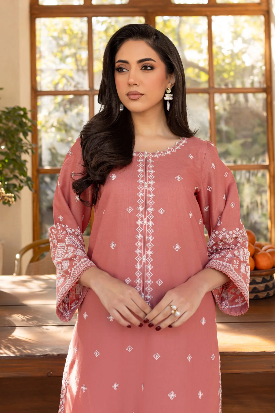 BATIK - UNSTITCHED 2PC LAWN EMBROIDRED SHIRT WITH LAWN EMBROIDRED SLEEVES - 3453