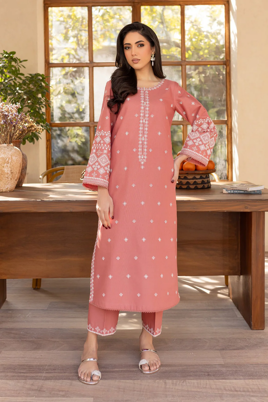 BATIK - UNSTITCHED 2PC LAWN EMBROIDRED SHIRT WITH LAWN EMBROIDRED SLEEVES - 3453