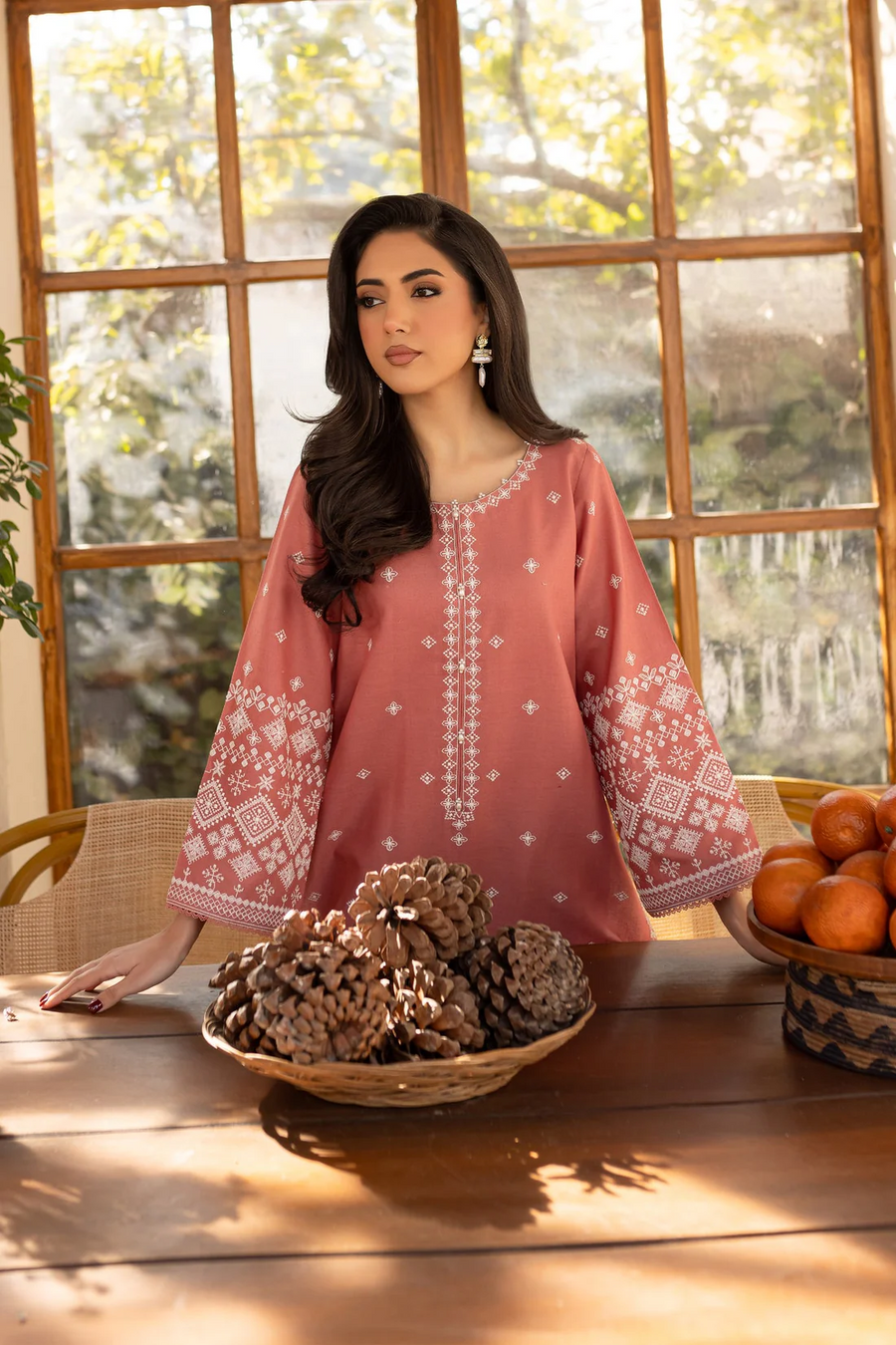 BATIK - UNSTITCHED 2PC LAWN EMBROIDRED SHIRT WITH LAWN EMBROIDRED SLEEVES - 3453