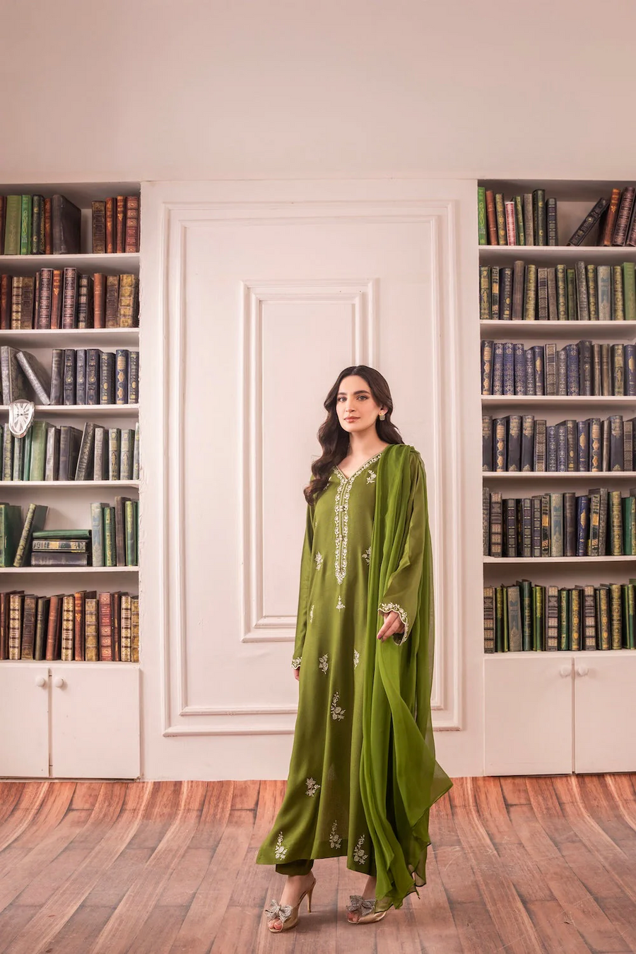 ASIM JOFA - 3PC UNSTITCHED LAWN EMBROIDERED SHIRT WITH BAMBER CHIFFON DUPATTA AND LAWN TROUSER - 3575