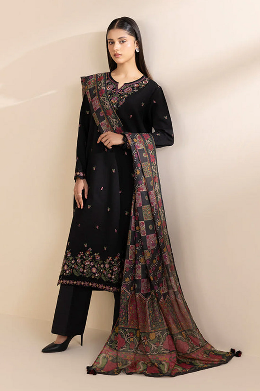 SAPPHIRE-3PC UNSTITCHED LAWN EMBROIDERED SHIRT WITH MONARK PRINT DUAPATTA & TROUSER-3606