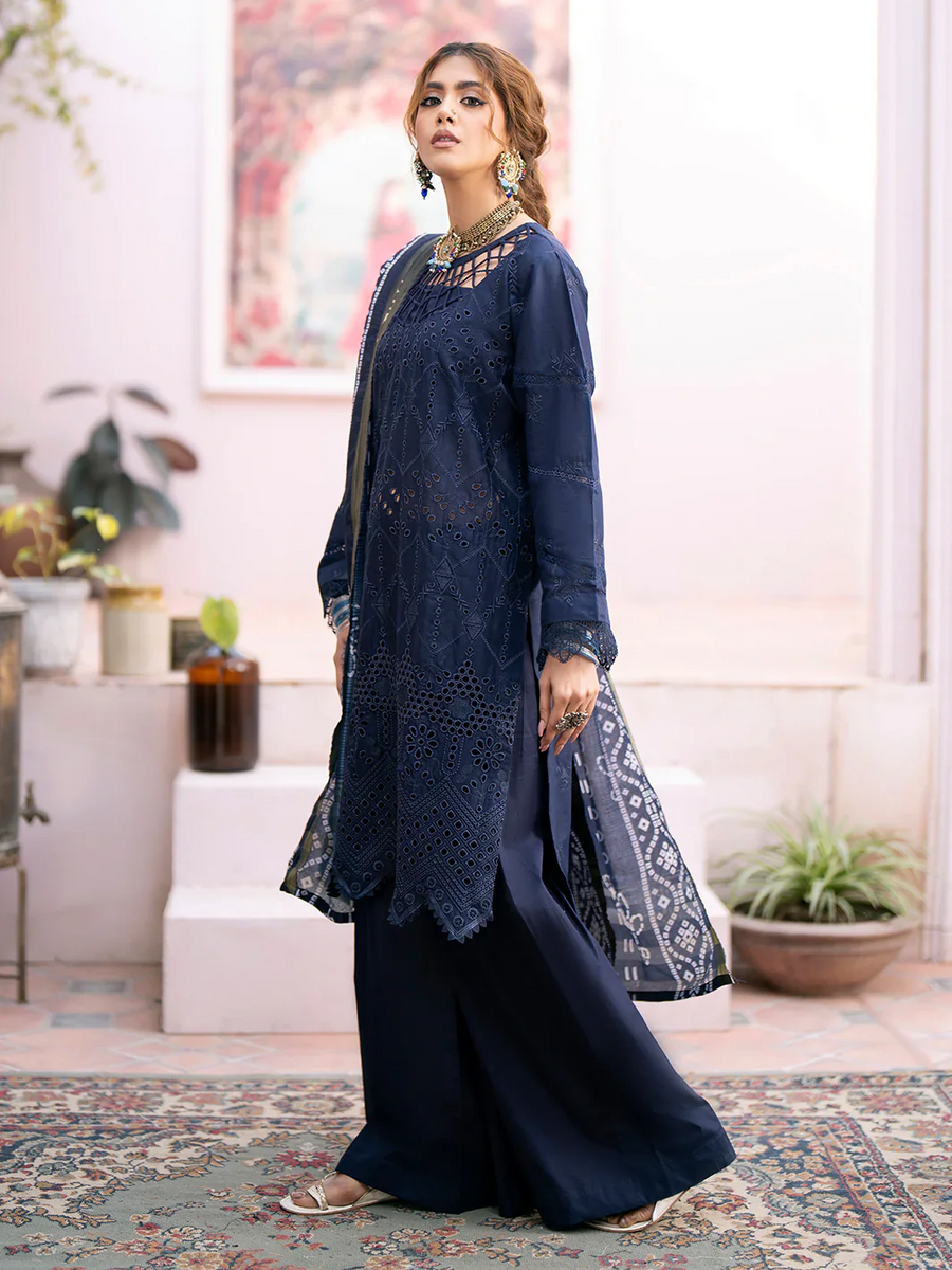 MAHNUR -3PC CHIKENKARI LAWN EMBROIDERED WITH DAIMOND PRINT DUPATTA- 4026