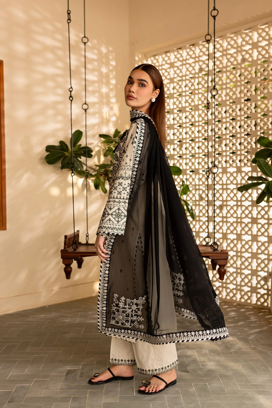 BATIK-3PC DHANAK EMBROIDERED SHIRT WITH CHIFFON EMBROIDERED DUPATTA AND EMB TROUSER-14104