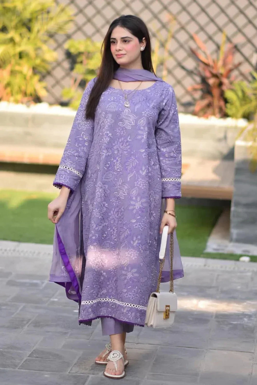 Bareeze 3PC Embroidered Lawn With Chiffon Embroidered  Dupatta - NSB 1544