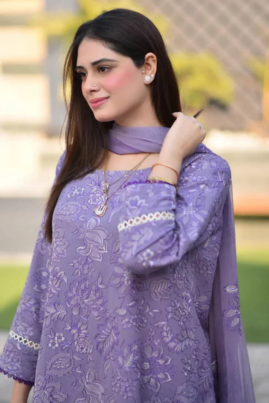 Bareeze 3PC Embroidered Lawn With Chiffon Embroidered  Dupatta - NSB 1544
