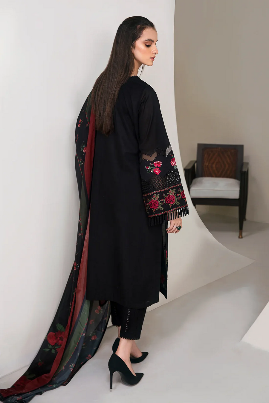 BAROQUE - 3PC UNSTITCHED DHANAK EMBROIDERED SHIRT WITH WOOL SHAWL-3278