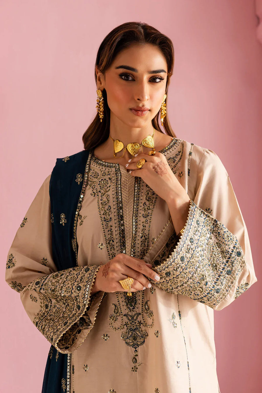 BATIK-3PC DHANAK EMBROIDERED SHIRT WITH DHANAK EMBROIDERED SHAWL & EMB TROUSER-4162