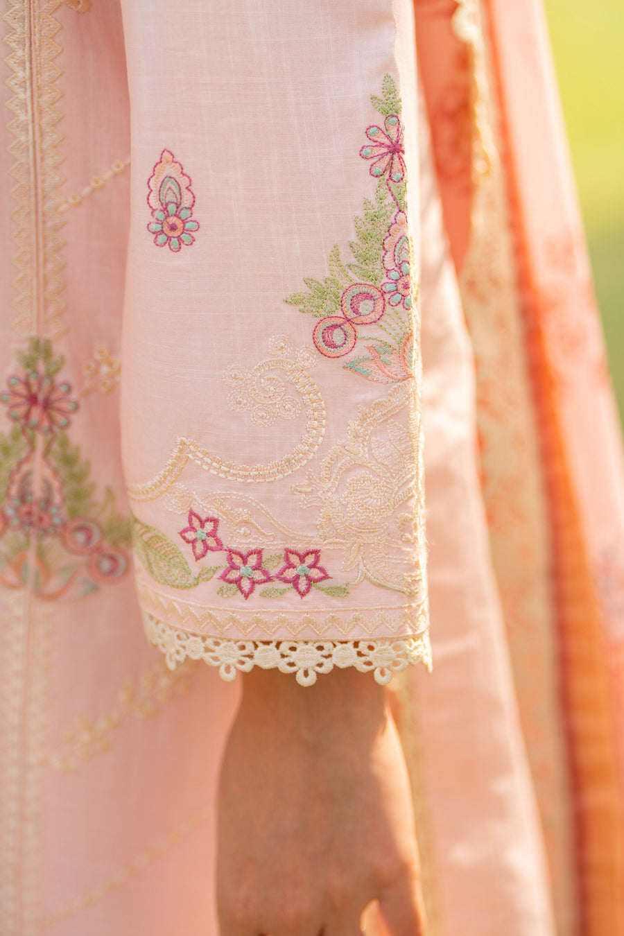 Maisa by Seven Star 3 Piece Stitched Embroidered Lawn | CLE-0208