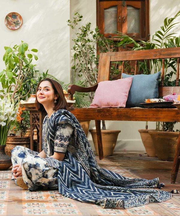SAPPHIRE.B-3PC LAWN EMBROIDERED PRINTED SHIRT WITH CHIFFON PRINT DUPATTA AND PRINT TROUSER-BIC-2527