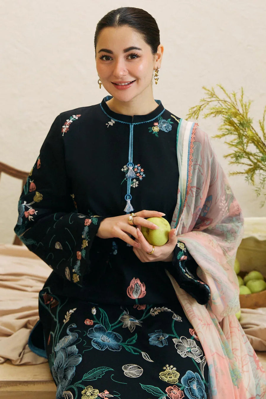 ZARASHAHJAHAN- 3PC DHANAK EMBROIDERED SHIRT WITH COUTRAI WOOL PRINT SHAWL AND EMB TROUSER-3214