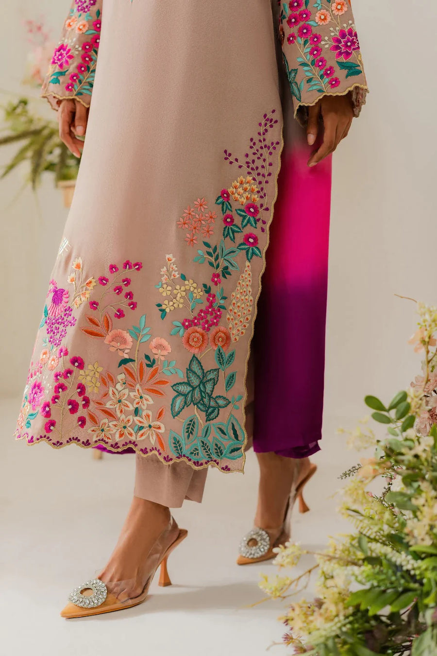 VINTAGE 3PC DHANAK EMBROIDERED SHIRT WITH TYE & DYE CHIFFON DUPATTA AND TROUSER-14265