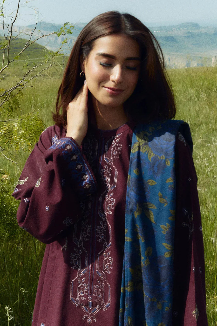 ZARA SHAH JAHAN-3PC DHANAK EMBROIDERED SHIRT WITH COURTRAI WOOL PRINTED SHAWL AND TROUSER-14045