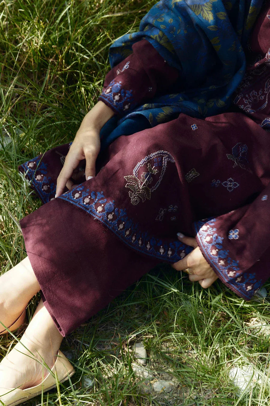 ZARA SHAH JAHAN-3PC DHANAK EMBROIDERED SHIRT WITH COURTRAI WOOL PRINTED SHAWL AND TROUSER-14045